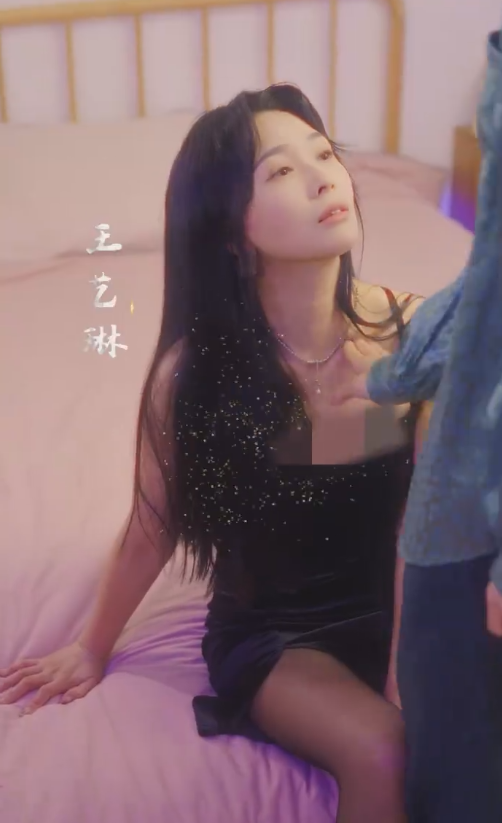 褚总夫人要离婚 第1集